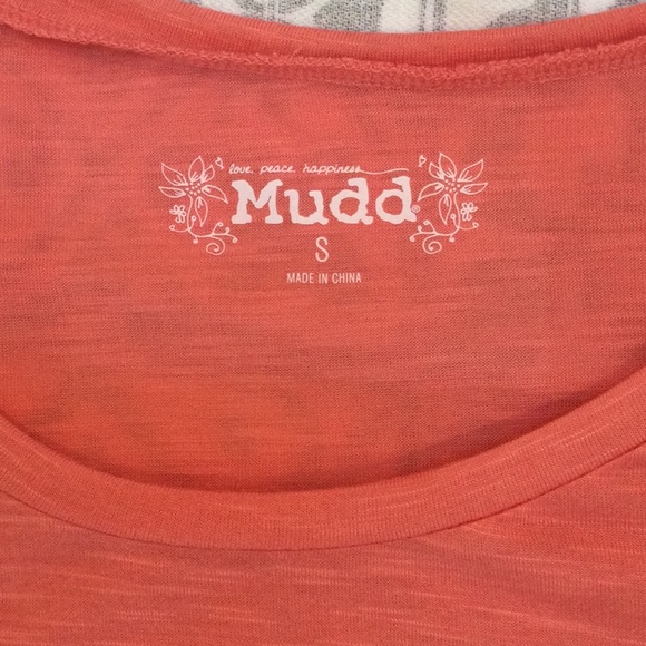 SUMMER SALE Mudd Lace Tee. Women’s size Small - Picture 2 of 9